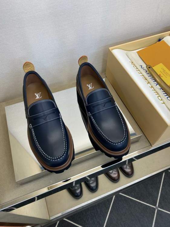 Picture of Louis Vuitton Shoes _SKULVsz39-44hnx063614908